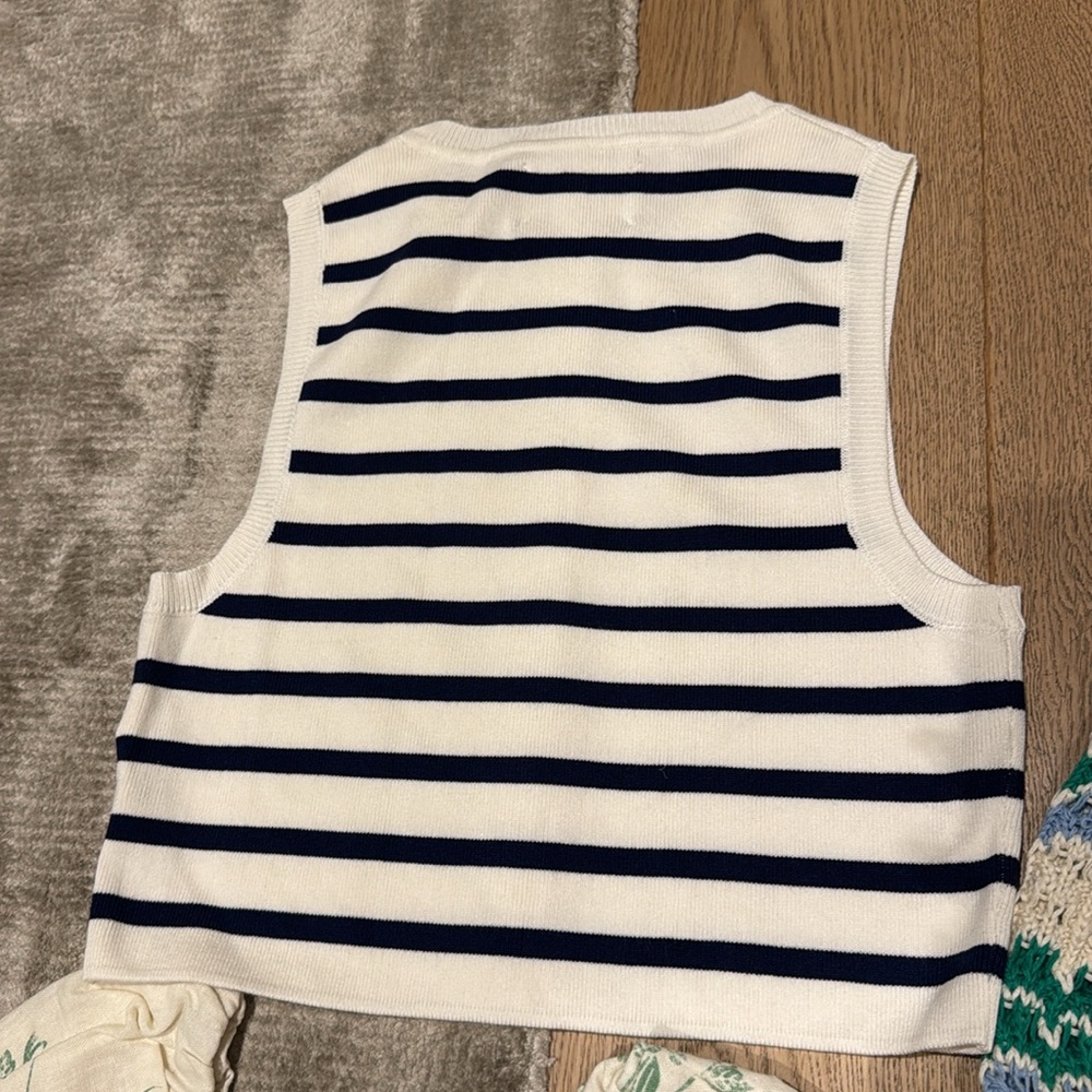 Zara Girls Denim Skirt plus 3 tops - Picture 13 of 13